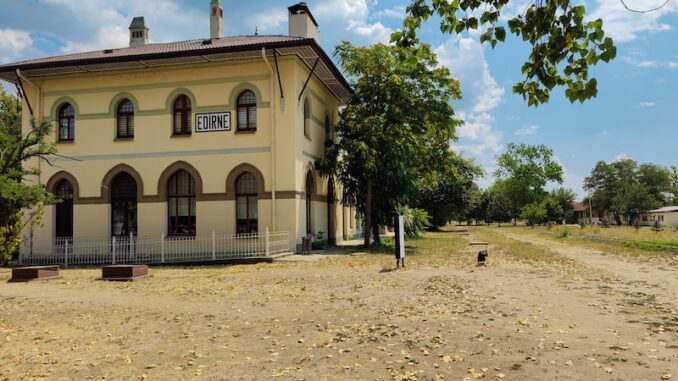 uploaded-image-ceyhanda-dogal-guzellikler-1697107674070